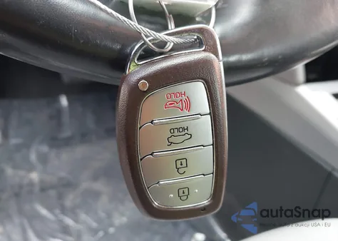 2017 Hyundai Elantra Se из США, поврежденный, VIN 5NPD84LF7HH091008